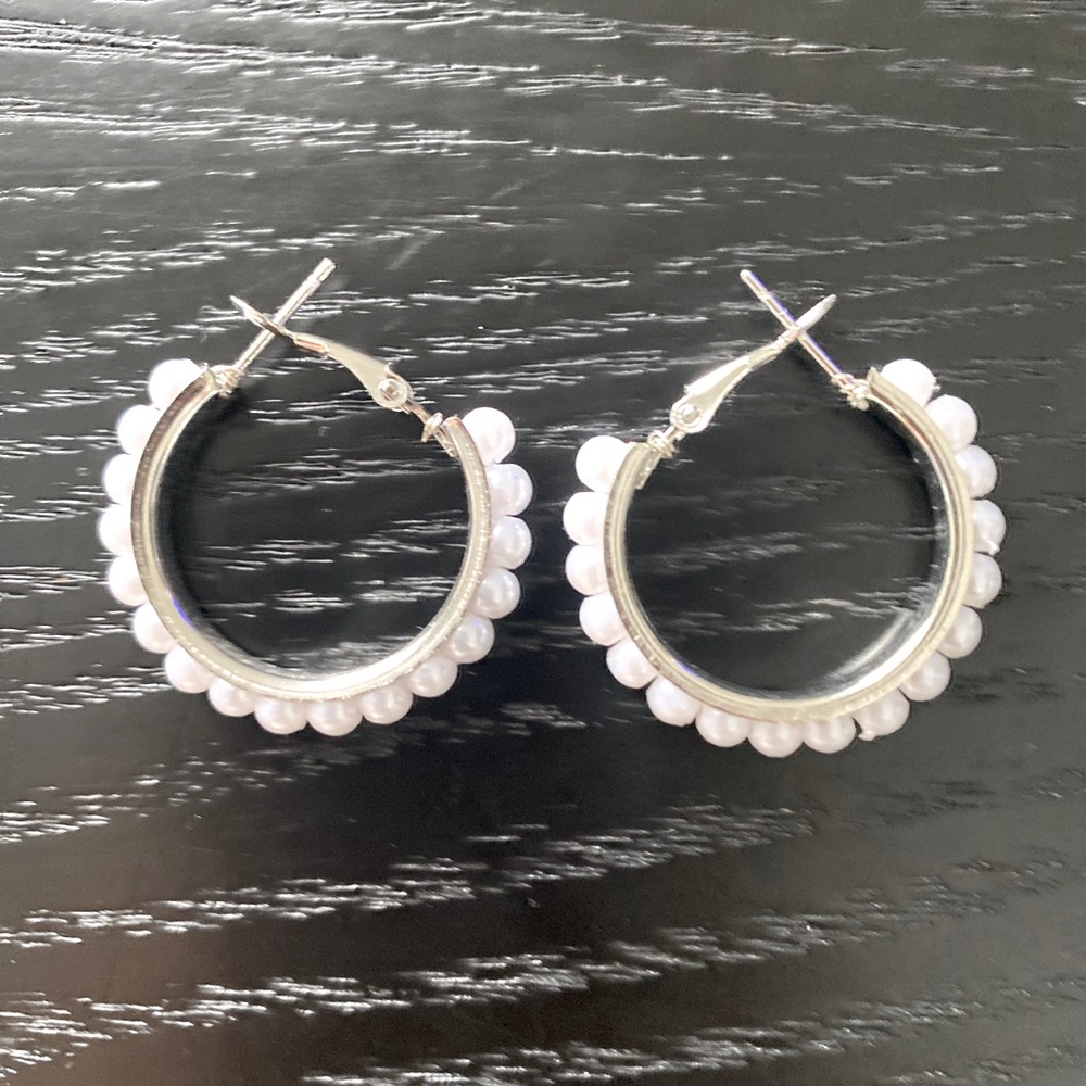 Silver Lined Pearl Hoop Earrings - NWOT